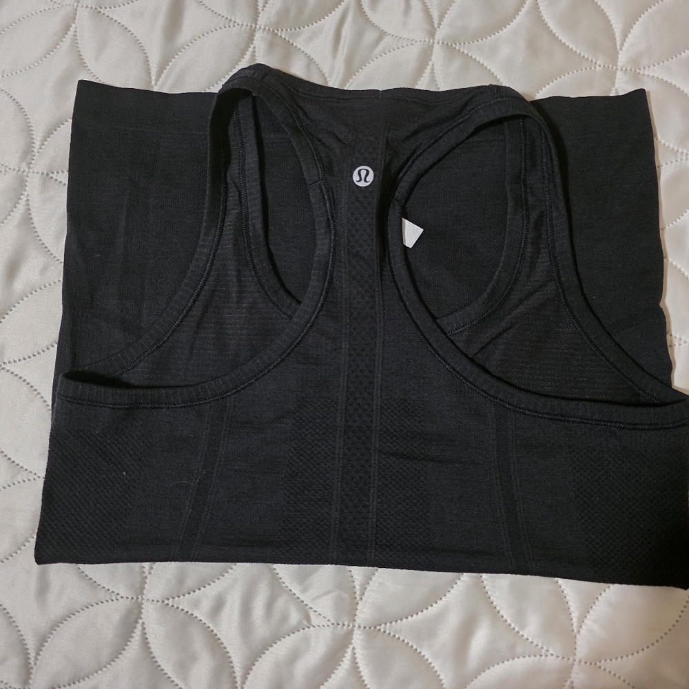 lululemon athletica Women's Sleek Black Athletic Shorts